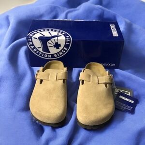 Birkenstock Tan Mules & Clogs